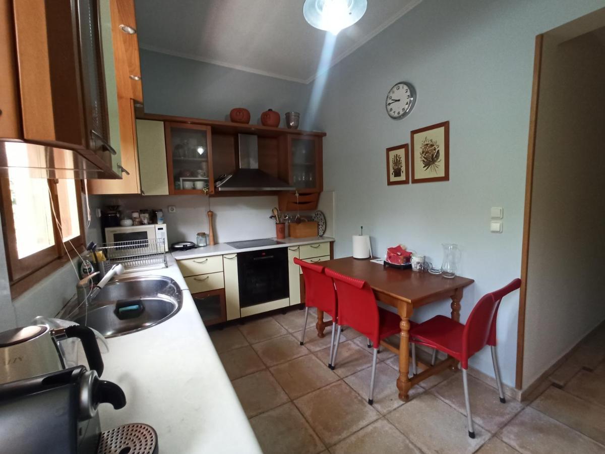 Апартаменты Σπίτι Στο Ρίο Πατρών Με Κήπο - Detached House In Rio With Garden Экстерьер фото
